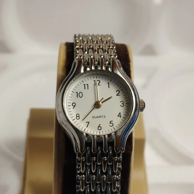 Montre Pirofa Femme Vintage Argentée - Occasion Fonctionne Avec Pile