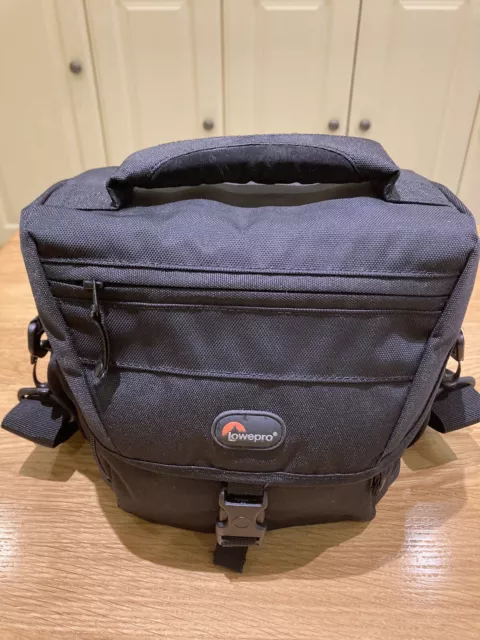 Lowepro nova online 160 aw