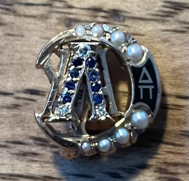 10K Lambda Chi Alpha Fraternity Pin - Jeweled + With Diamonds And Sapphires