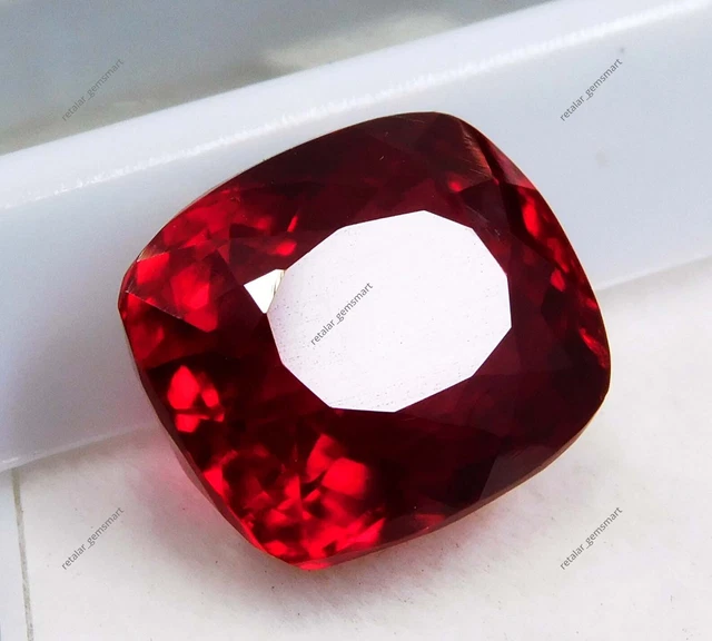 Pierre Précieuse Naturelle : Rubis Pigeon Sang De 35 Carats - Coupe Coussin - Non Traité - Certifié AGL