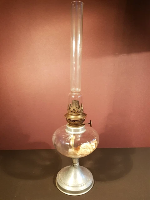 Ancienne lampe à pétrole en céramique - Antiquités