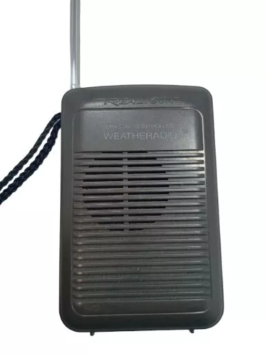 Vintage Realistic Crystal Controlled Weatheradio, Model 12-242, Weather Radio