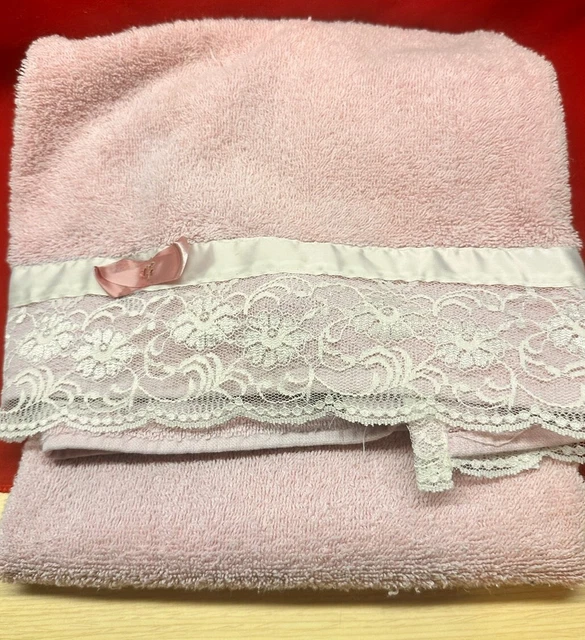 Dundee Bath Towel Pink with Lace Trim Design 100% Cotton ~46" x 24"