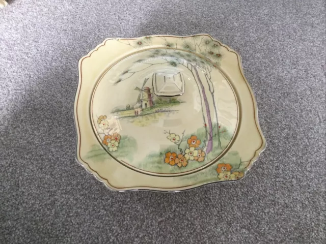 Royal Winton Grimwades serving dish with lid