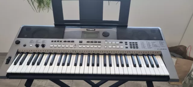 Keybord Yamaha PSR E443 mit verstellbaren Ständer, mit original Verpackung, etc.