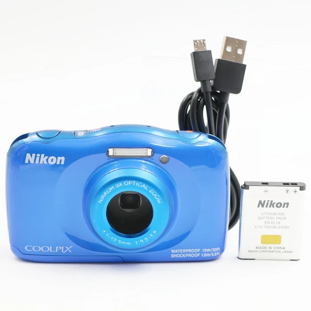NIKON COOLPIX E2500 Blue Compact Digital Camera Tested Working