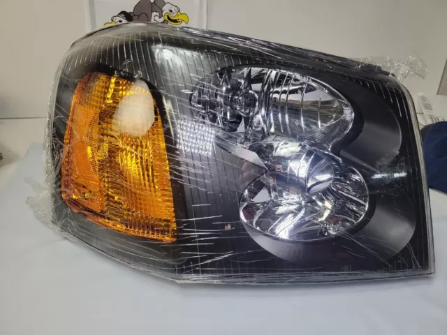 GMC Envoy XL XUV Black Housing Amber Corner Bumper Headlight 2002-2009 passenger