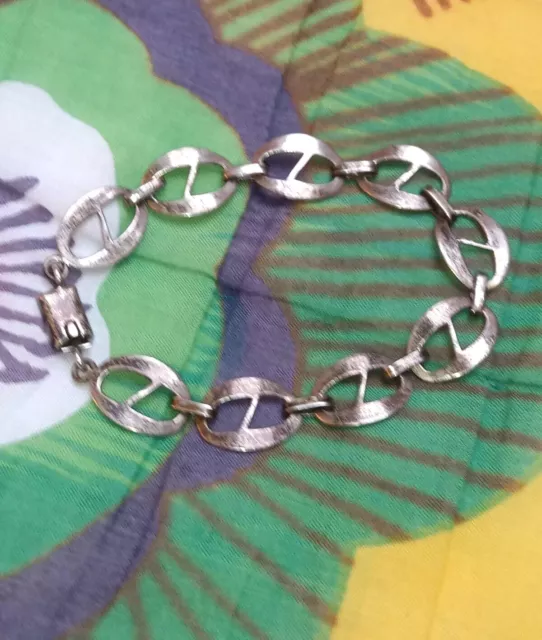 Vintage 1930s Art Deco Link Bracelet. Oval Geometric. Sustainable. Gift Wrapped.