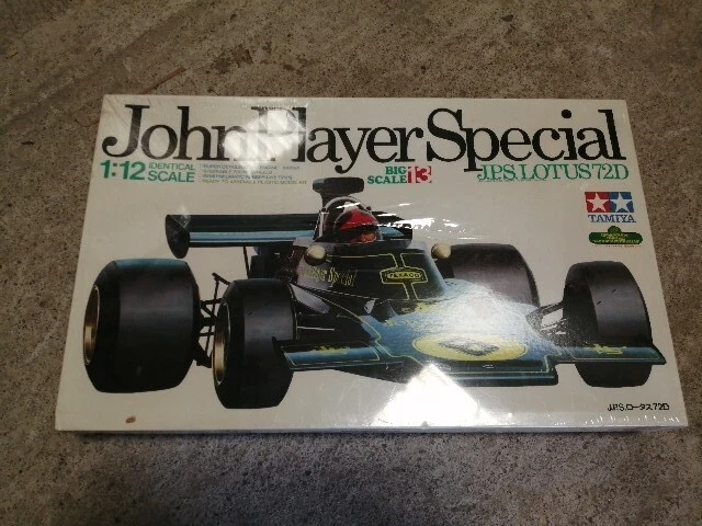 Maquette Tamiya F1 1/20 Lotus 107B – Johnny Herbert #12, Collectors Club
