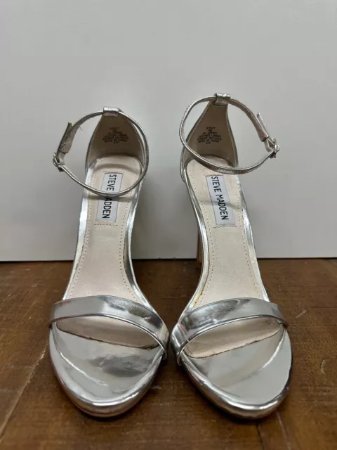 Steve Madden Stecy women sz 6M metallic silver ankle strap open toe heel sandal