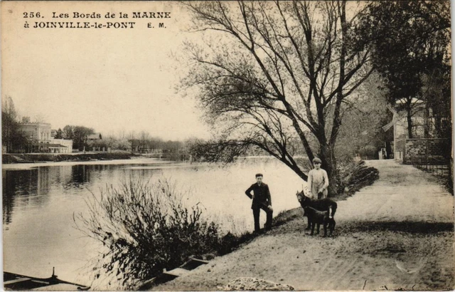 CPA JOINVILLE-le-PONT Les Bords de la Marne (65543)