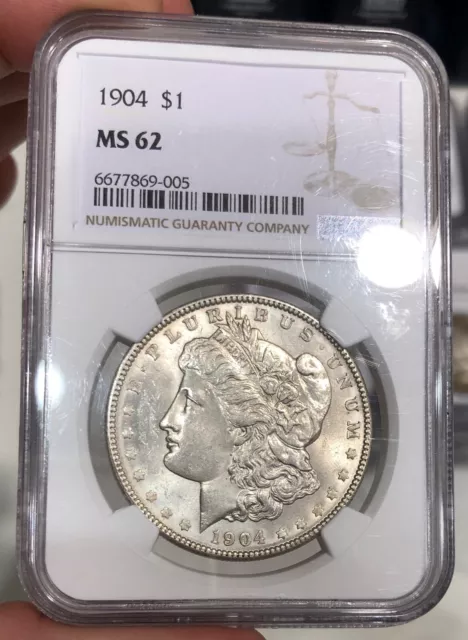 1904 Morgan Dollar graded MS62 by NGC KEY DATE Nice Coin Mostly White