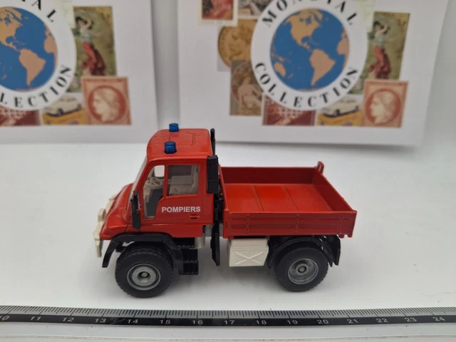 Camion de pompieri Mercedes Atego, Siku 1841, scara 1:87