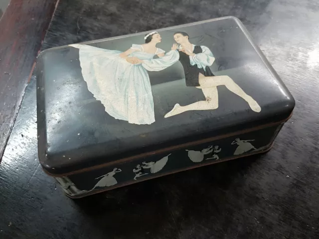 Vintage Hoadleys Ballerina 2Lb Nett Tin