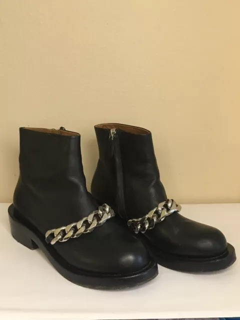 $1500 Auth GIVENCHY LAURA-CHAIN LINK ANKLE BOOTS BLACK LEATHER BOOTS EU37 US7 2