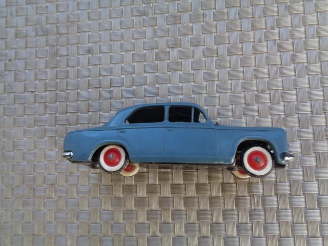 Due Simca 1100 1:18 in esclusiva per il sito di Norev