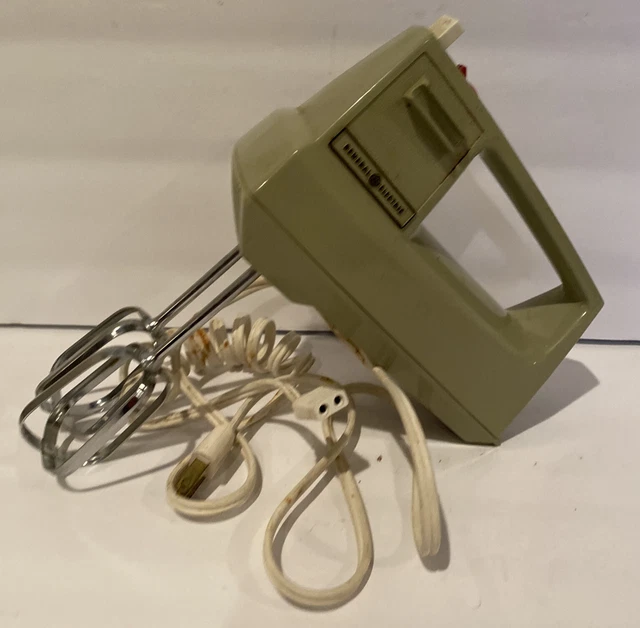 VINTAGE GE GENERAL Electric 3speed Hand Mixer Avocado Green Model