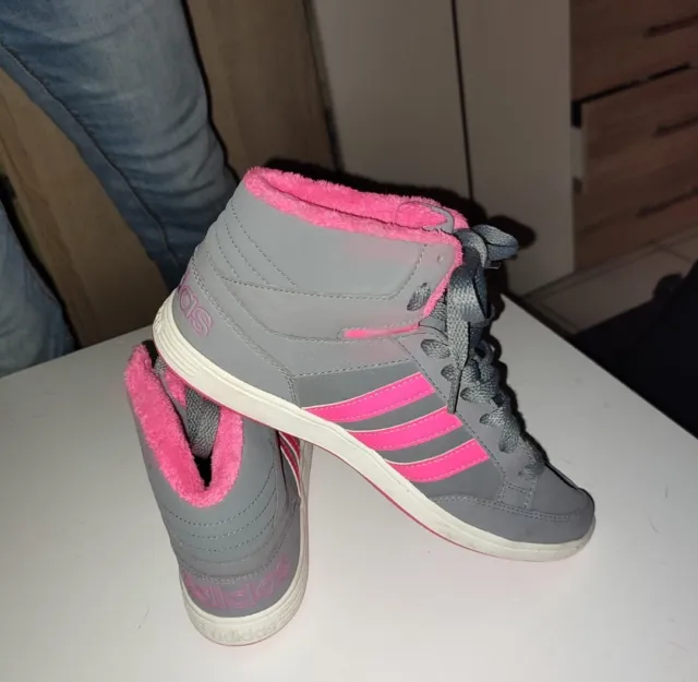 Sehr Schöne Damen schuhe,Der Marke Adidas