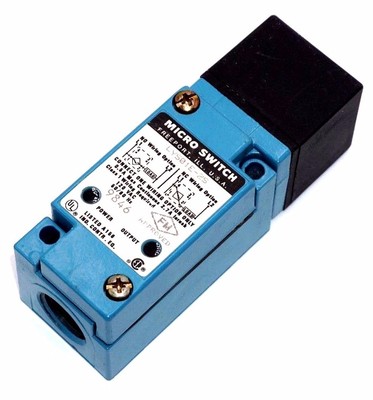 Un nuovo interruttore a pressione HONEYWELL DCM10 