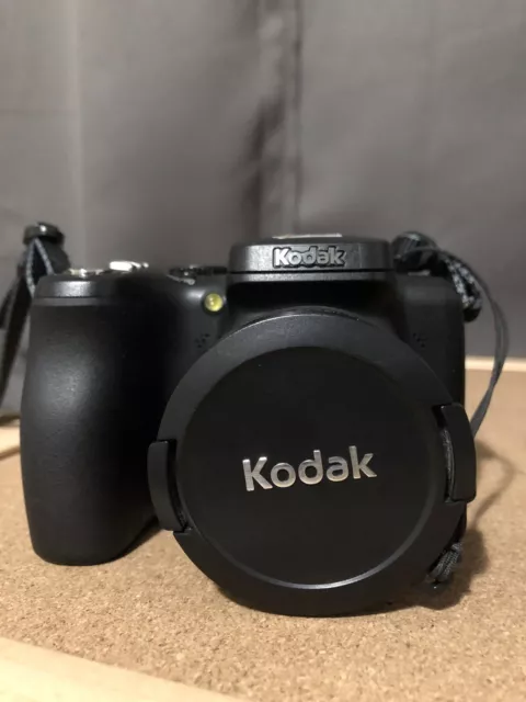 Kodak EasyShare Z812 IS 8.1MP Digital Camera - Black Working