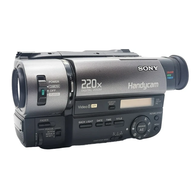 SONY HANDYCAM CCD-TR512E Video Camera Video Recorder