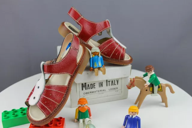 TRUE VINTAGE Kinder Schuhe Sandalen Sandaletten Leder Gr. 28 rot 1970er Italien