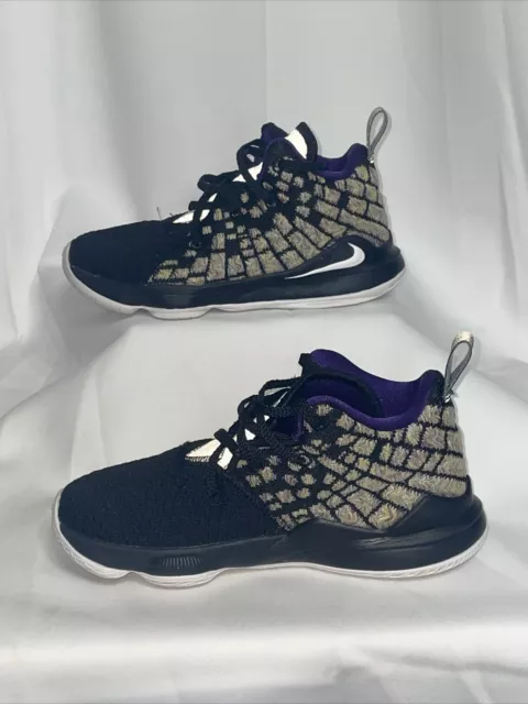 Nike LeBron James XVII 17 Shoes Lakers GS 4 Youth 4Y BQ5594-004 Basketball  Black