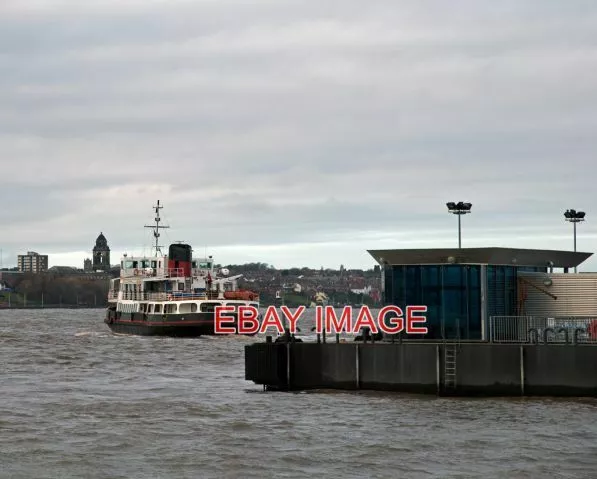 Photo  Mersey Ferry Snowdrop Pulls Away From The Liverpool Landing Stage.