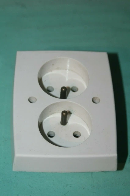 Obturateur Pour Installation électrique Legrand Neptune 2 - Occasion Fonctionnelle