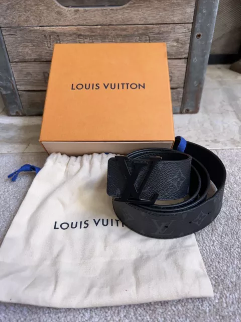 Louis Vuitton® LV Tilt 40MM Reversible Belt Navy. Size 95 Cm