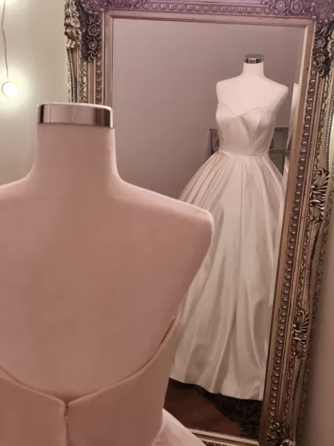 BRAND NEW Mia Solano Ballgown Satin Wedding Dress Size 10 Quartz 3