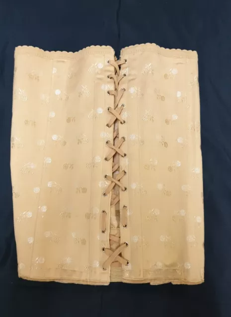 Corset Gaine  Ancien Vintage Jamais Porté Peau De Peche