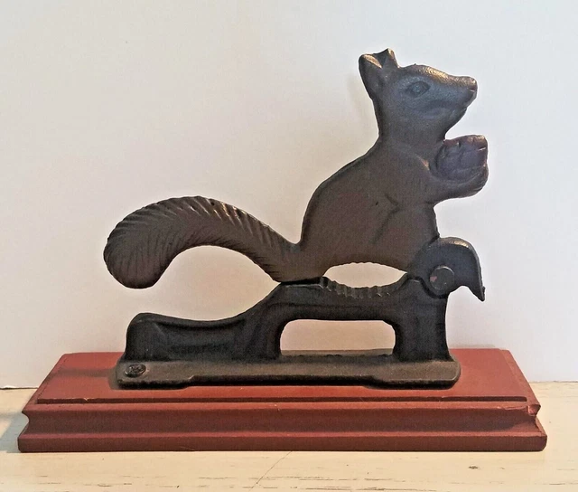 Vintage Cast Iron Squirrel Nutcracker On Mounted Wooden Base - Decorative