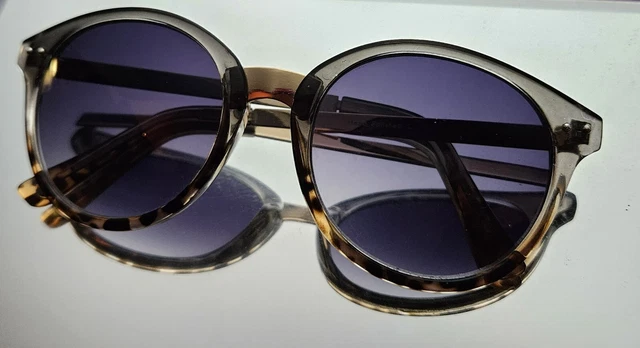 Free People Round Tortoise Women's Sunglasses