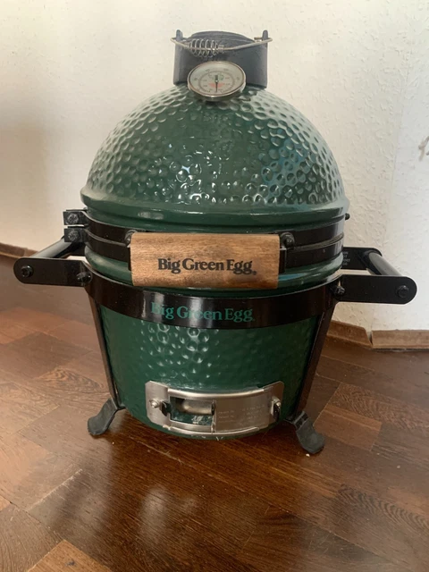 Big Green Egg Kamadogrill MINI + Carrier Mini + ConvEGGtor Mini + Pizzastein