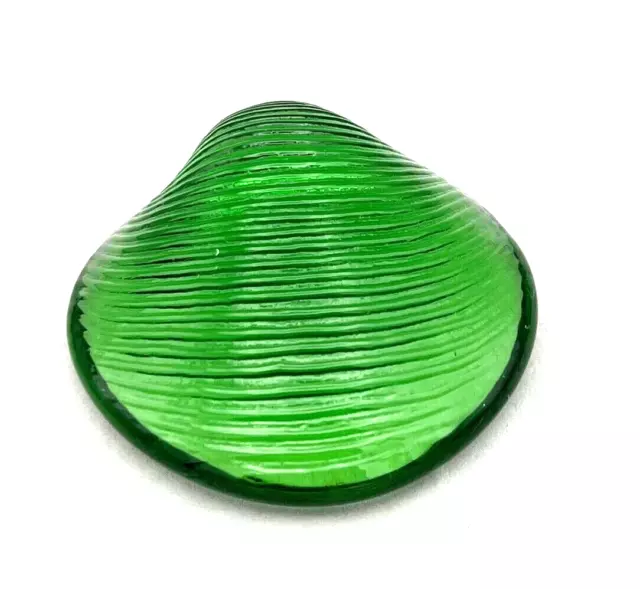 Vintage Deep Green Art Glass Nautical Decor Scalloped Shell Paperweight 4 Inches