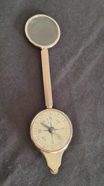 Vintage Mechanisches Kartenmessgerät Kompass Und Vergrösserungsglas In Einem