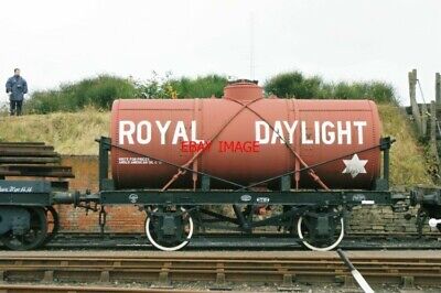 Photo  Anglo American Oil Co 4-Wheeled Oil Tank Wagon No 745  (V2)  Built By Hur