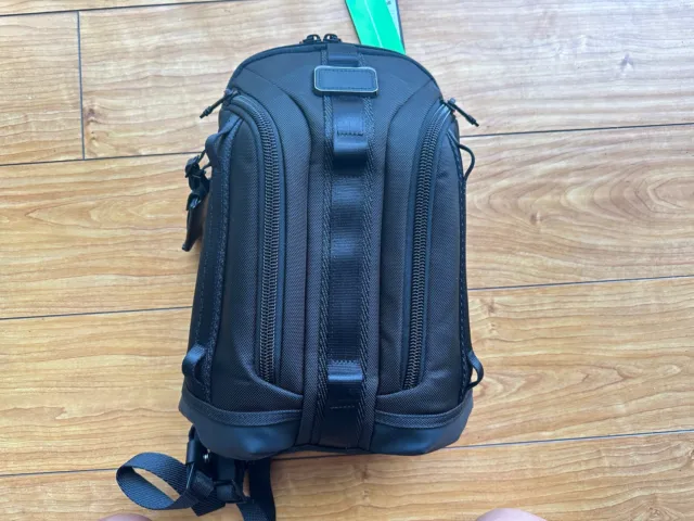 Tumi Knight Sling/Backpack Alpha bravo EDC Everyday carry travel Bag Crossbody
