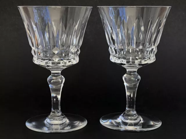 2 superbes anciens VERRES A VIN en CRISTAL DE BACCARAT modèle PICCADILLY en TBE