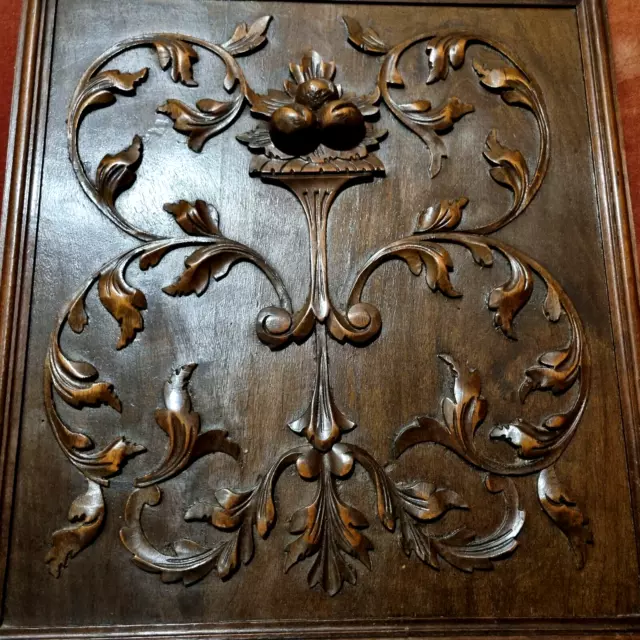 Scroll leaf fruit vase wood carving panel - Antique French architectural salvage