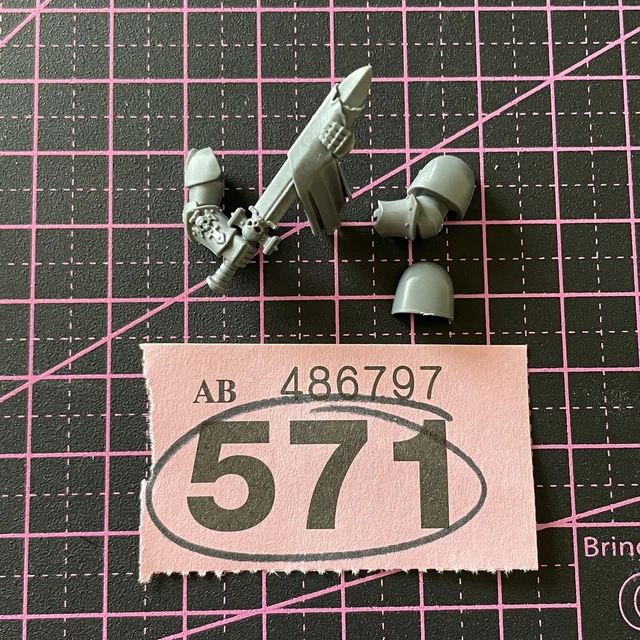 Warhammer 40K - Épée Power Sword Pour Bladeguard Veterans Space Marines (bits Non Assemblés)