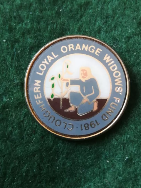 1981 Cloughfern Orange Widows Fund Badge.