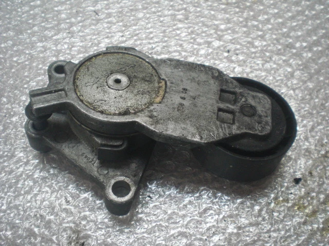 VOLVO V50 1.6 D 80KW Sw Support Poulie Tendeur 358608