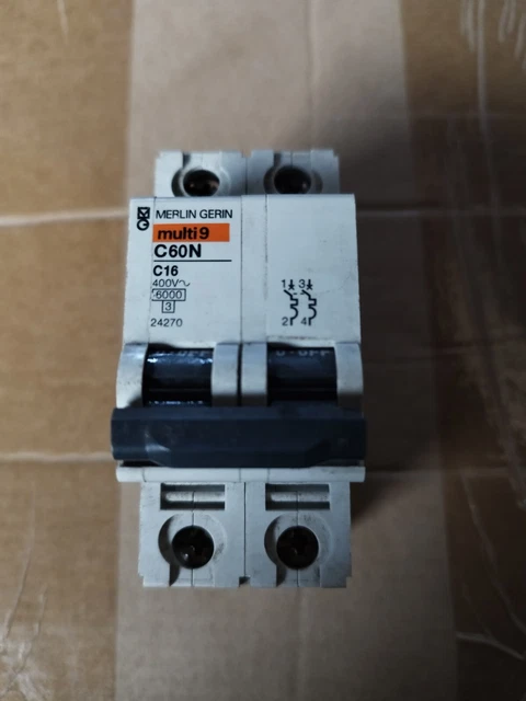 Interruttore Magnetotermico Square D MG17444 - 2 Poli, 5A, Protezione Integrativa, Serie Multi 9 - 3