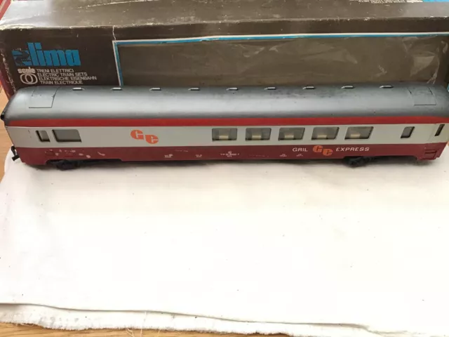 Lima O Gauge Red/ Silver Sncf Ge Coach - Gril Express - Boxed