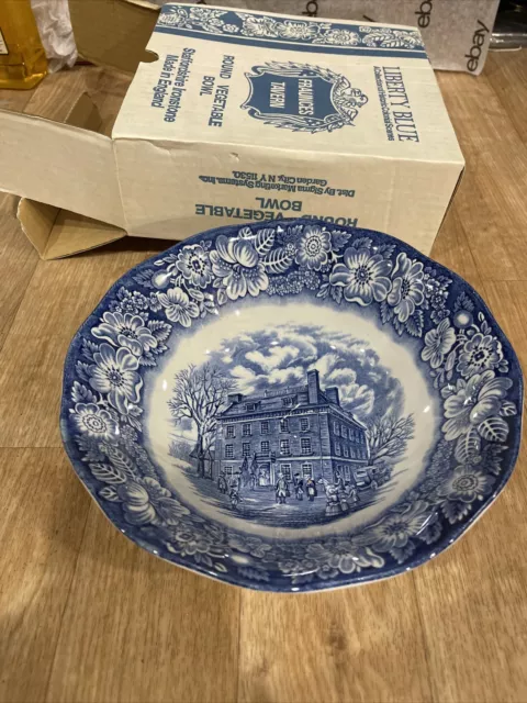 Staffordshire Ironstone Liberty Blue 8.5" Round Vegetable Bowl Fraunces Tavern