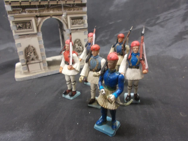 3 soldats anciens collection figurine en plastique