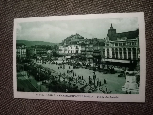 Cpa Clermont Ferrand Place De Jaude