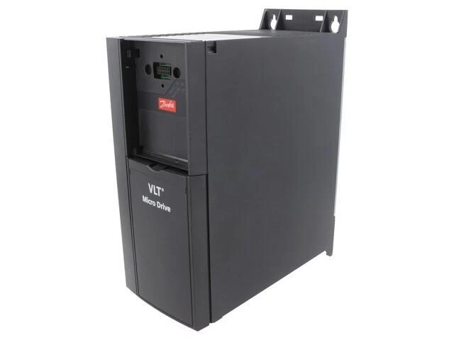 FC-051P5K5T4E20H3BXCXXXSXXX convertitore vettoriale potenza massima motore: 5,5 kW serraggio di uscita